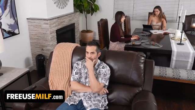 继父和继女的情爱故事#鬼父#母女#白虎#双飞#骚逼#挑逗#萝莉#性交