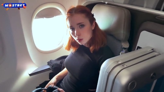 网红福利姬毛子美女Cosplay【Sweetie_Fox 】你有没有幻想过你和飞机上的领座女孩打上一#性交#挑逗#骚逼#射精