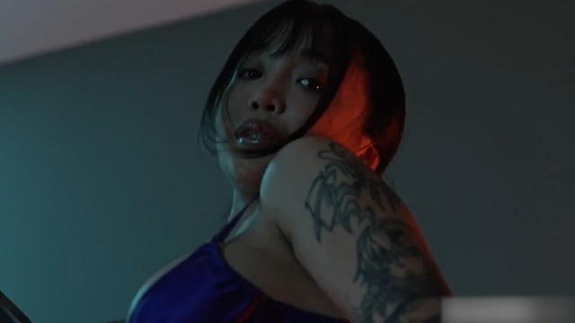 极品巨乳DJ福利姬 苏樱花 用高级媚药穿着性感黑丝大战黑人老哥 被黑人大屌激烈抽插美穴到高潮#亚裔#纹身#射精#骚逼#挑逗#性交