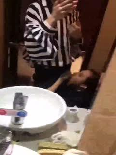 征服熟女富婆最快的方式就是一根18厘米的大鸡吧